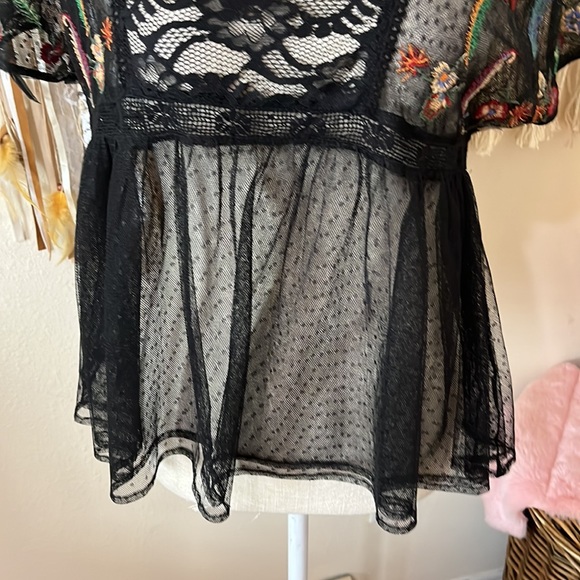 Zara Sheer Mesh Black Ruffled Lace Top/ Size Small - Picture 4 of 7